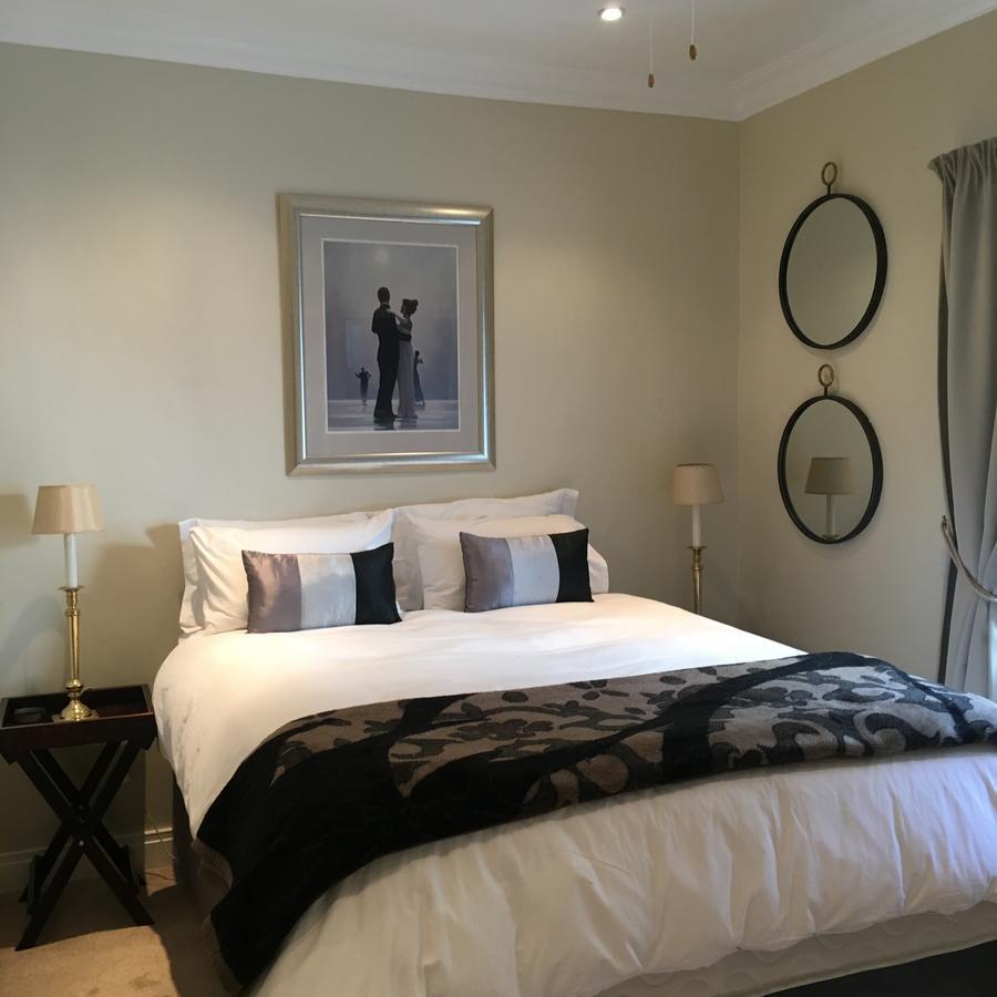 Vair'S Place Guest House In Sandton Paulshof - Apartment, Lux Suites & Spa Йоганнесбурґ Екстер'єр фото